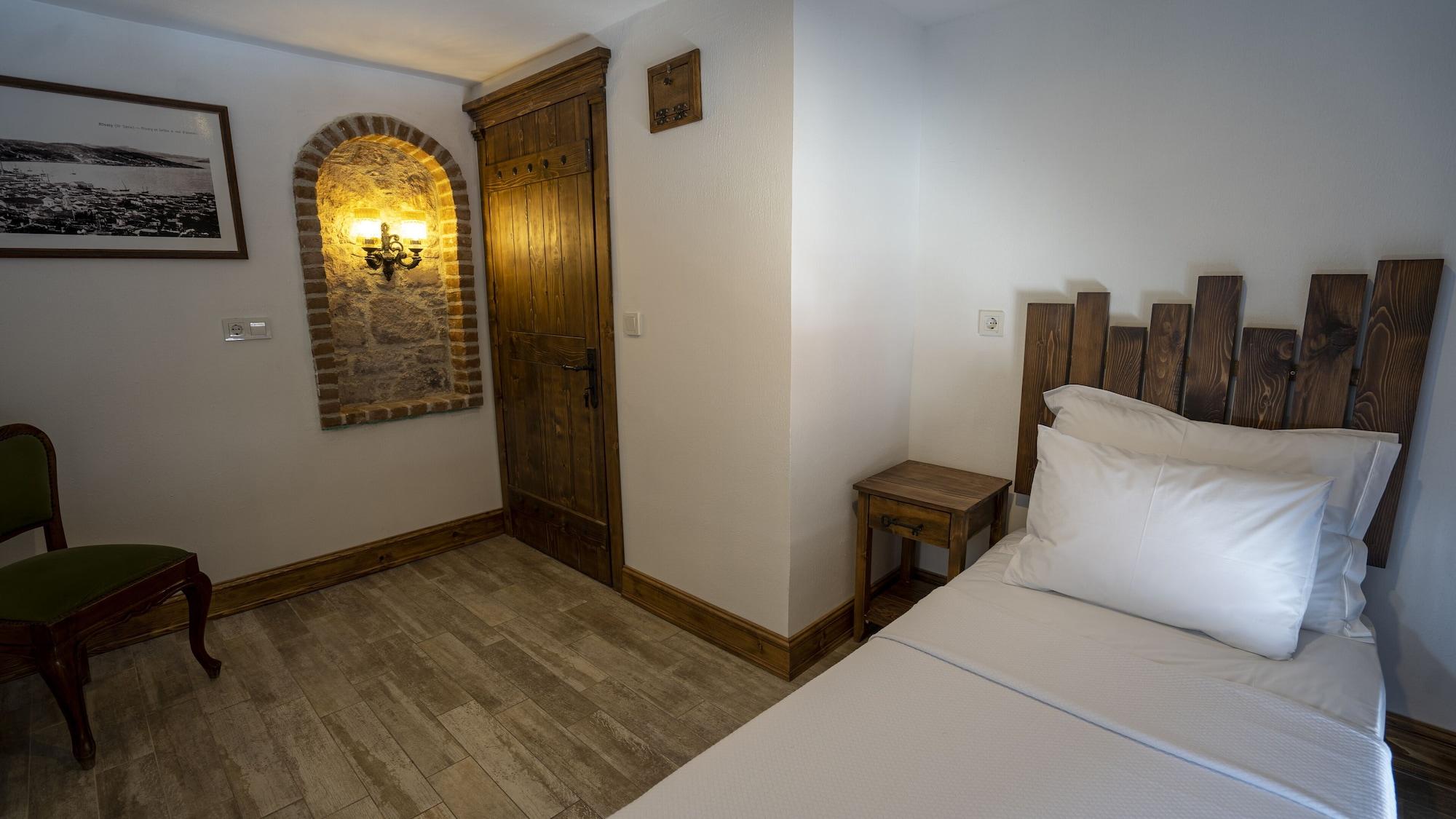 Villa Pietra Butik Otel Ayvalı 外观 照片